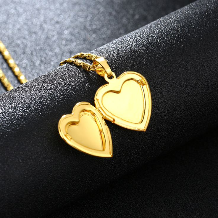 The Qalb Necklace