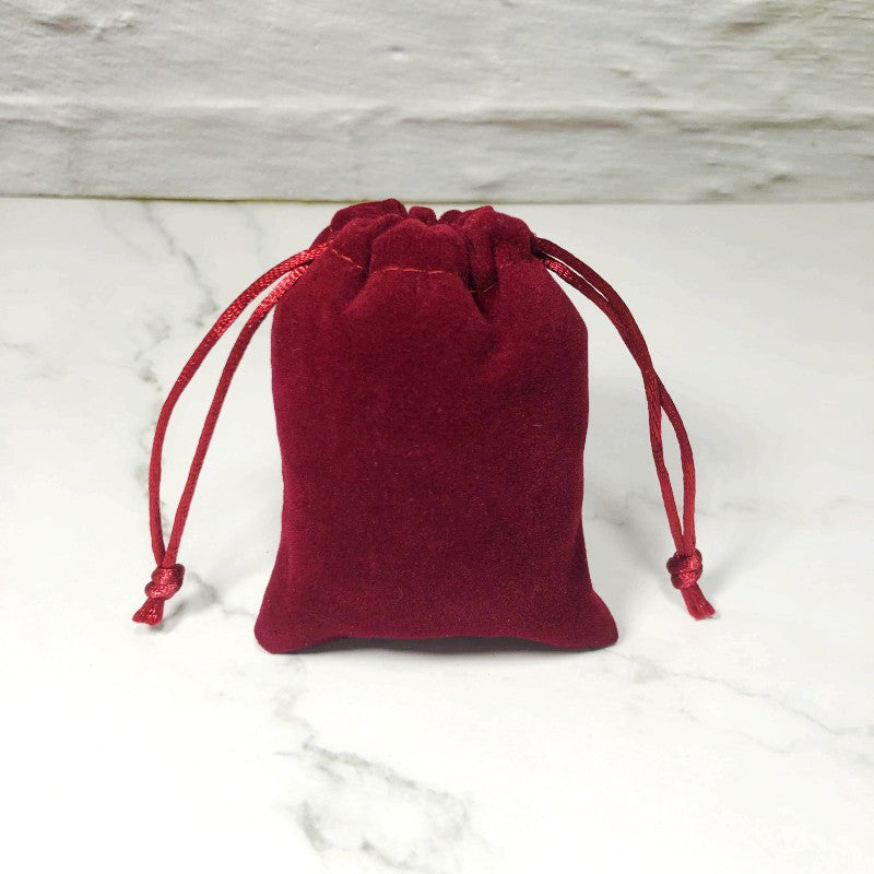 Luxury Velvet Necklace Gift Pouch (7 × 9 cm)